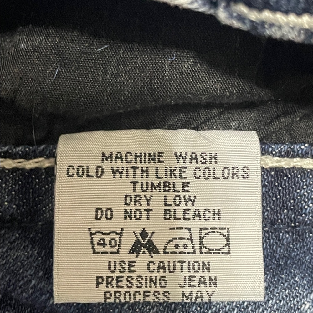 Cowgirl Tuff Women's Blue Victory Denim Jeans. Good Condition. Size 30. - Picture 15 of 15